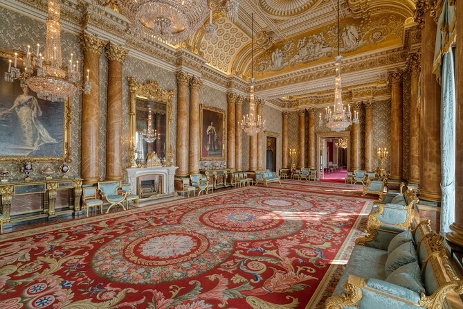 Buckingham Palace Entrance Ticket & British Royalty Guided Tour - Photography rules, security checks, and what to bring