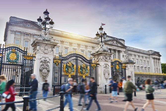 Buckingham Palace Visit & Changing of the Guard Walking Tour - Stop 2: St. James’s Palace Exterior Stories Without the Time Sink