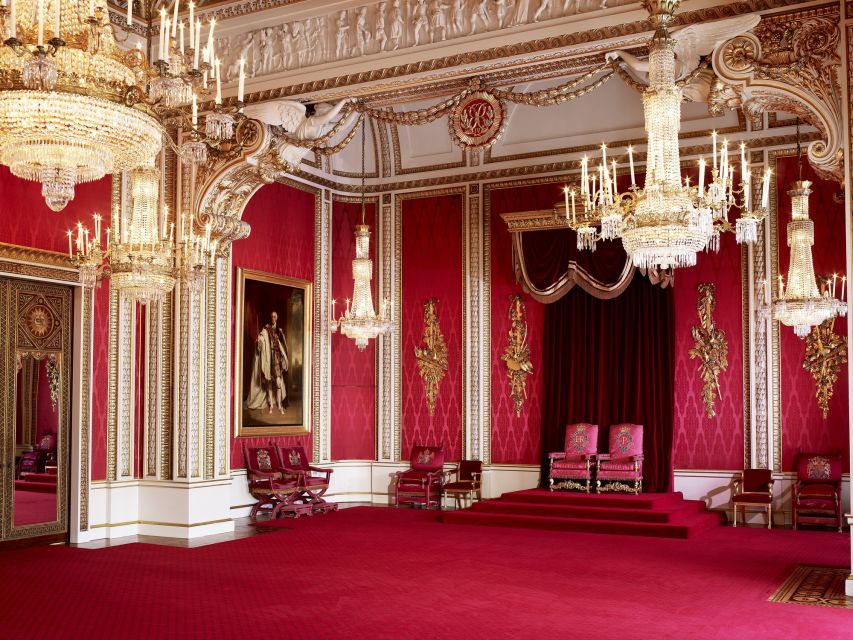 Buckingham Palace & Windsor Castle: Full-Day Tour - Windsor Castle: The Town, the Scale, and Why St George’s Chapel Matters