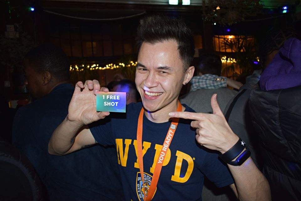 Camden Pub Crawl & Bar Tour London - Belushi’s Camden meetup and how the hosts get you started