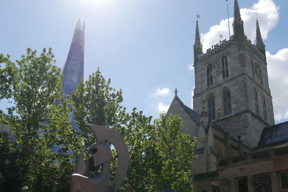 Doctor Who London Walking Tour - Photo-friendly landmarks: London Eye, St Paul’s, the Tower, Trafalgar Square