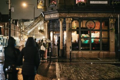 French Language : Original Jack the Ripper Tour - Meeting at Altab Ali Park: Finding Your Guide Fast
