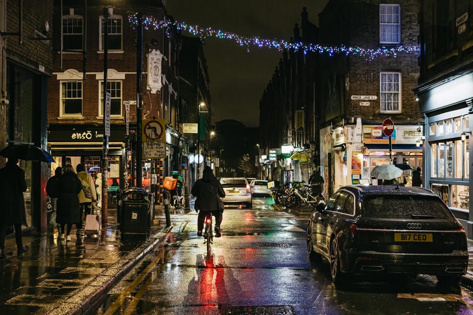 French Language : Original Jack the Ripper Tour - Whitechapel Streets to Petticoat Lane and Mitre Square