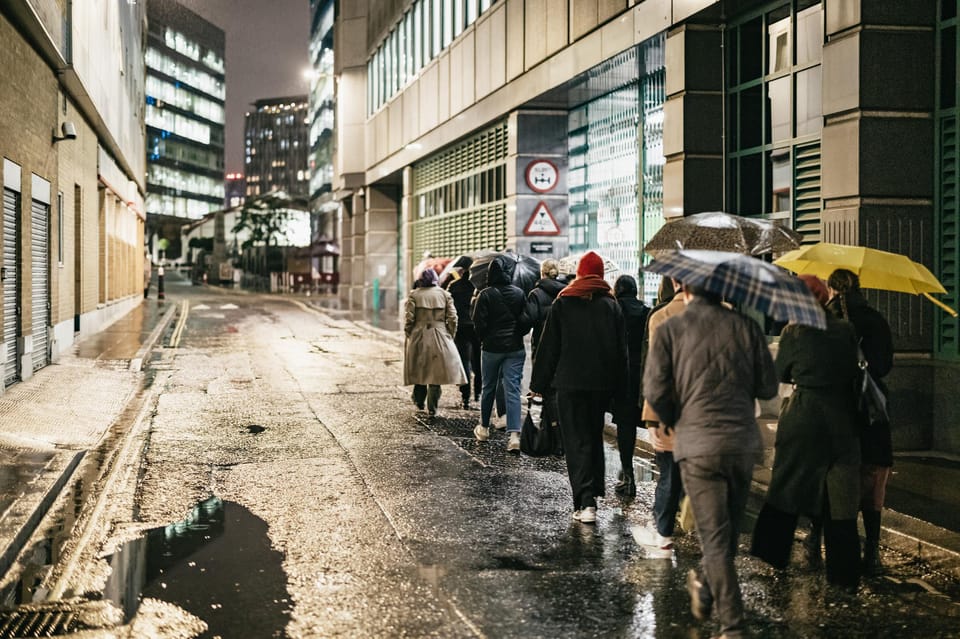 French Language : Original Jack the Ripper Tour - Spitalfields Market: Where the Neighborhood Pulse Shows