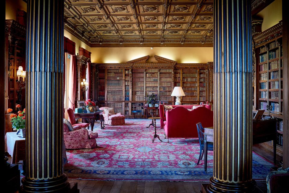 From London: Downton Abbey and Village Coach Tour - Downton Abbey, But With a Real-World Route