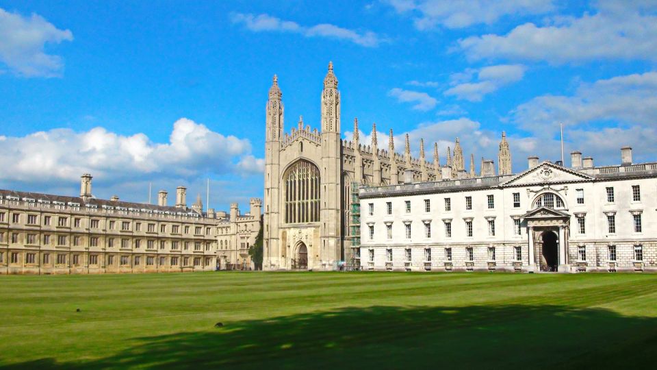 From London: Oxford and Cambridge Universities Tour - King’s College: Chapel Power and Bridge of Sighs Timing