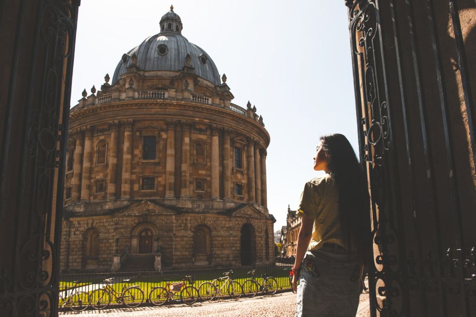 From London: Oxford and Cotswolds Villages Day Trip - What to bring so the day stays comfortable
