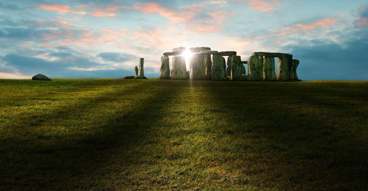 From London: Private Stonehenge Sunrise Viewing & Bath - Bath’s Georgian Icons: Royal Crescent, Circus, and Pulteney Bridge