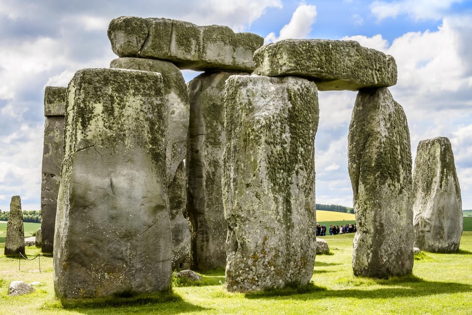 From London: Small Group Stonehenge, Bath & Cotswolds Tour - Pickup in London: two starting points and a smooth start