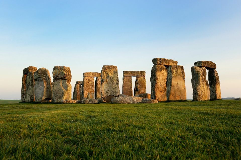From London: Stonehenge and Bath Full-Day Tour - Quick hits before you go