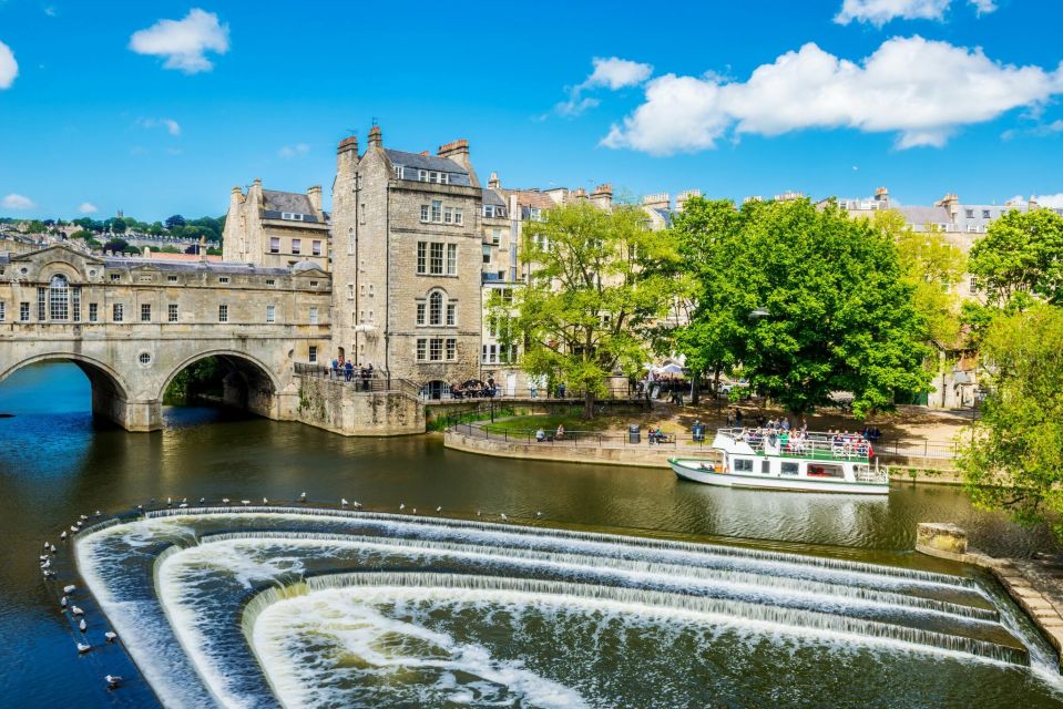From London: Stonehenge and Bath Full-Day Tour - The 10-hour rhythm from Victoria to Bath and Stonehenge