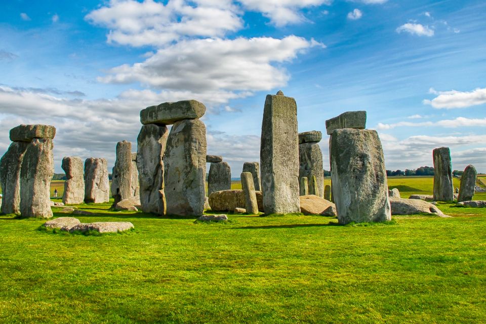 From London: Stonehenge Half-Day Tour - Time management: what 2 hours at Stonehenge really feels like