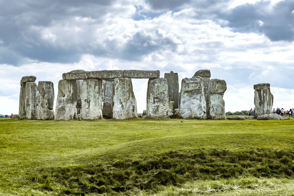 From London: Stonehenge Half-Day Tour - Who should book this Stonehenge half-day from London