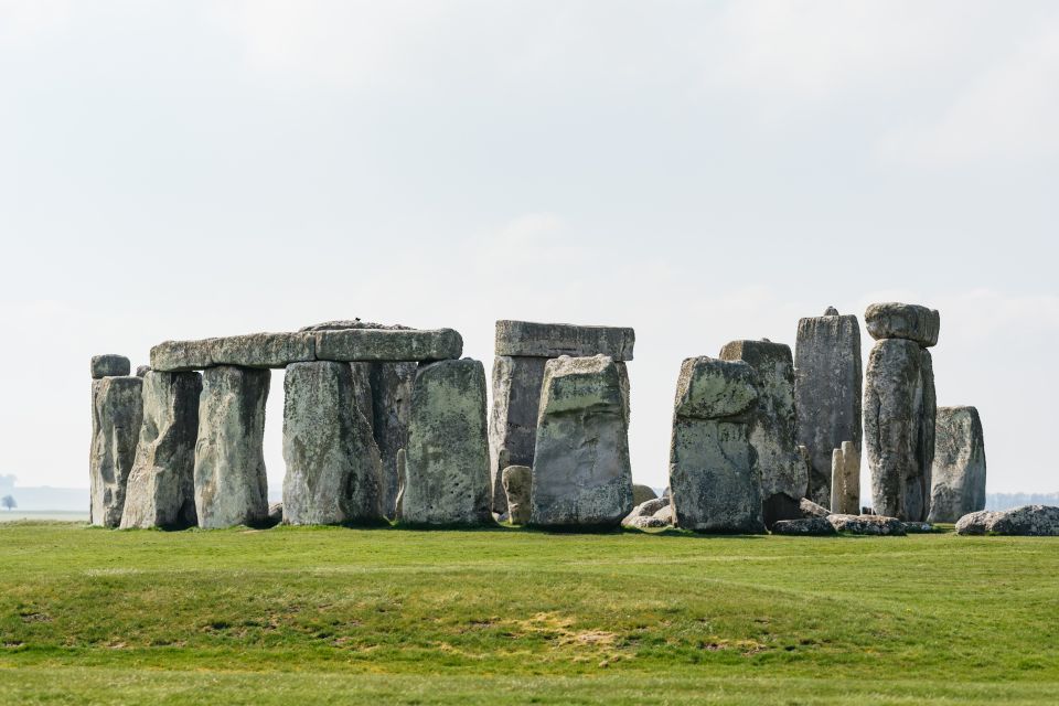 From London: Stonehenge Half-Day Trip - Shuttle Buses, Walking, and Why Queue Time Can Change Your Whole Day