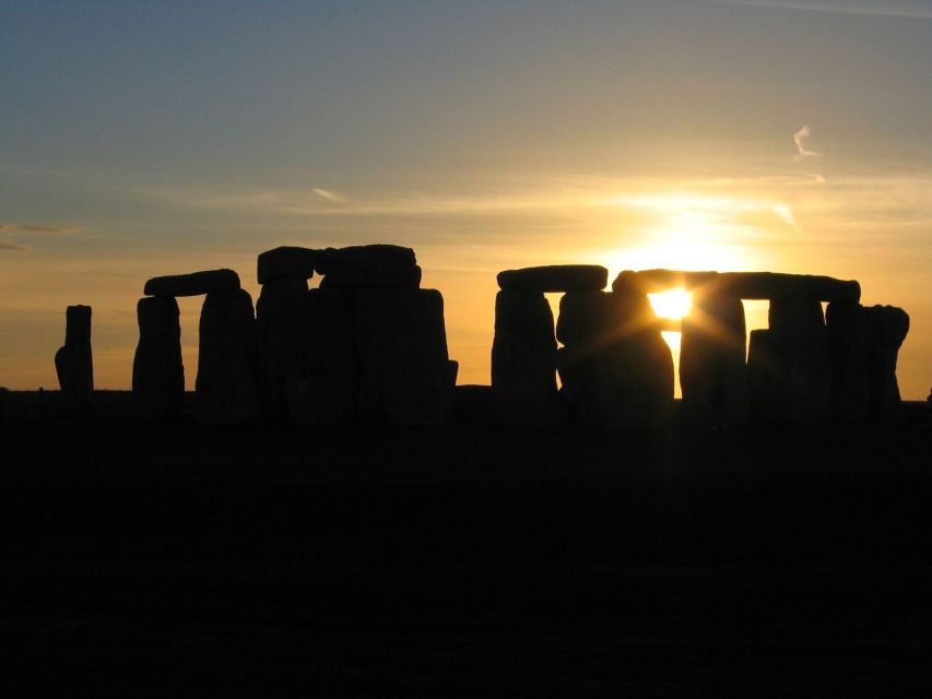 From London: Stonehenge Private Inner Circle Tour with Bath - Entering The Inner Circle at Stonehenge (Skip-the-Line, After Hours)