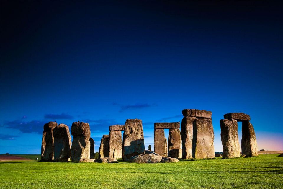 From London: Stonehenge & Roman Baths Full-Day Trip - Bath Abbey, Pulteney Bridge, and the Georgian architecture you’ll keep noticing