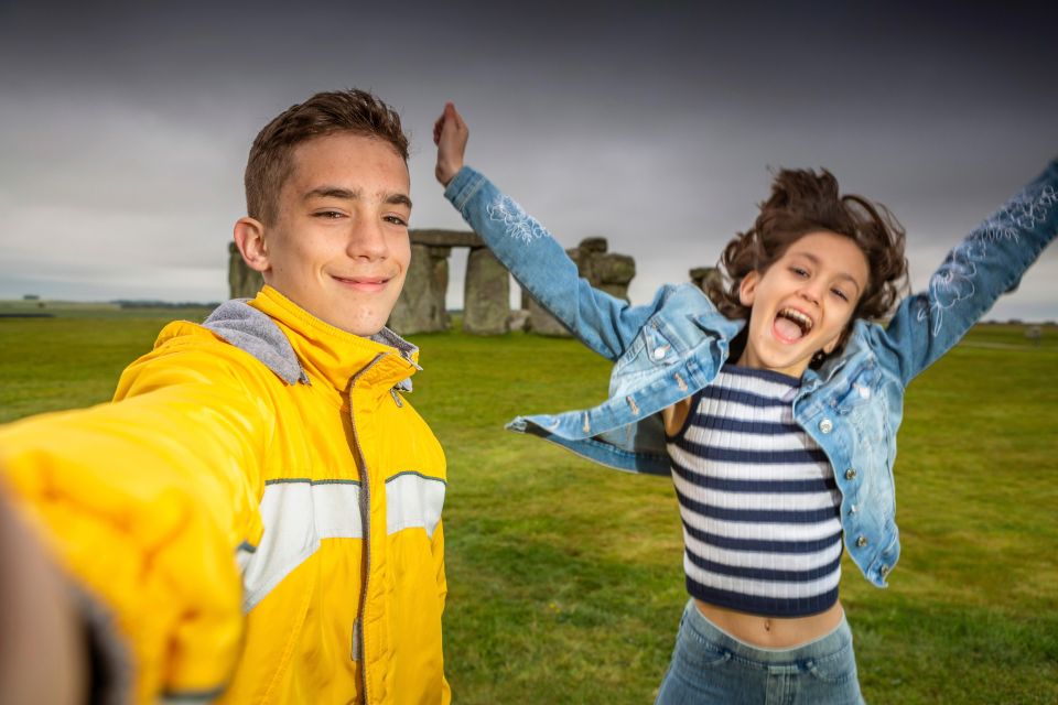 From London: Stonehenge & Roman Baths Full-Day Trip - Afternoon tea at the Pump Rooms: the classy pause your schedule needs