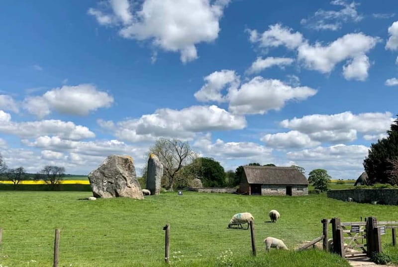 From London: Stonehenge & The Stone Circles of Avebury Tour - From Earls Court to Wiltshire: Small-Group Coach Reality Check