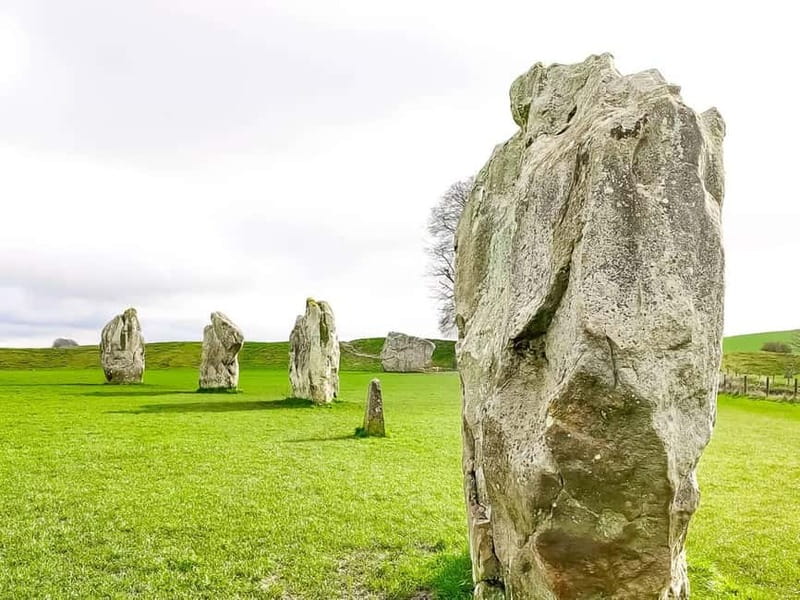 From London: Stonehenge & The Stone Circles of Avebury Tour - Inside West Kennet Long Barrow: Down Into the Neolithic Chambers