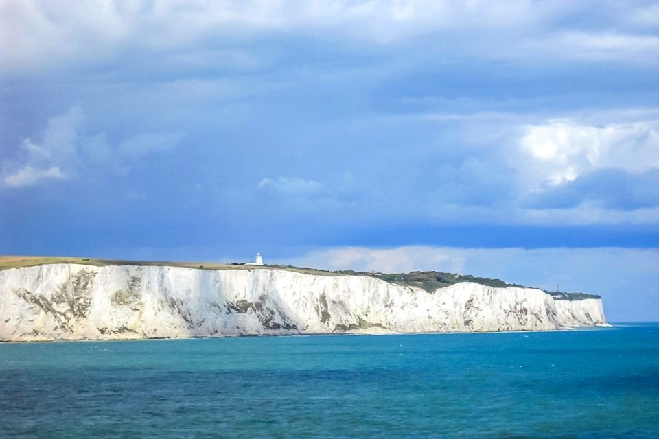From London: White Cliffs of Dover and Canterbury Day Trip - Transportation and comfort: what the coach day really feels like