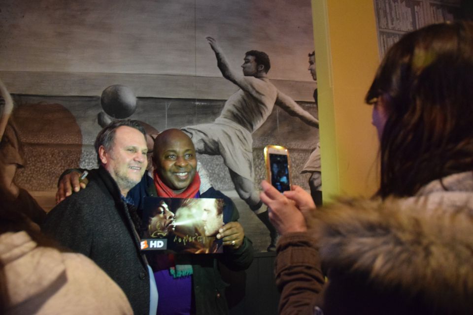Gangster London Walking Tour with Actor Vas Blackwood - The Blind Beggar pub angle: a fun start with a cost warning