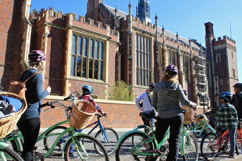 Grand London Half-Day Bicycle Tour - St. Paul’s area and the odd facts that stick