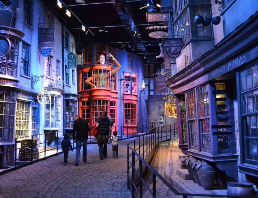 Harry Potter: Warner Bros. Studio Tour from King's Cross - Seasonal events inside the same Warner Bros. route