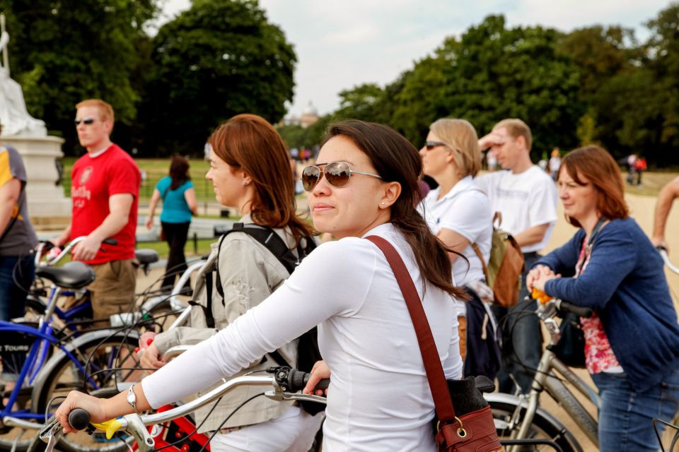 Highlights of Royal London Bike Tour (3 Hours) - Cruiser bikes, relaxed pace, and routes that keep you comfortable