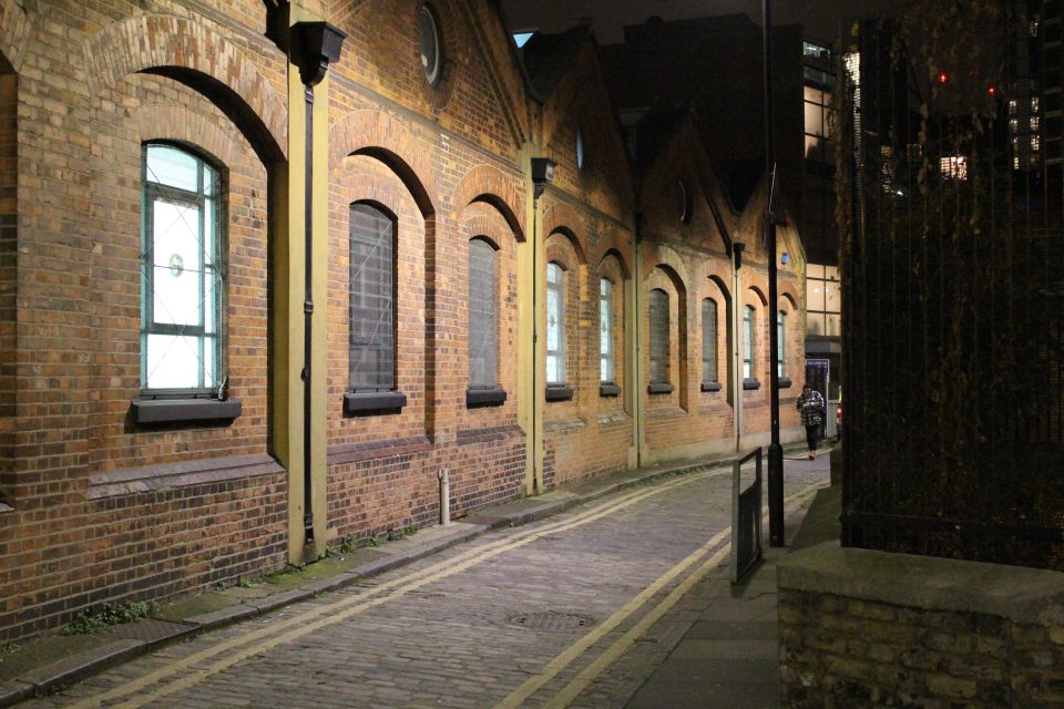 Jack The Ripper Tour in London's East End - What to Expect From the Walk Day-of