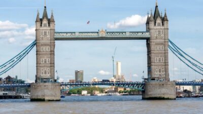 London: 24-Hour Hop-On Hop-Off Bus Pass - Where to board: Marble Arch and Piccadilly are practical starters