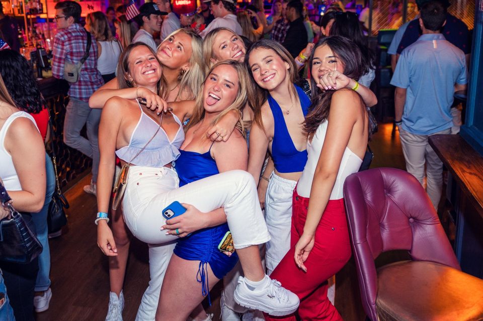 London: 4 Soho Nightclubs Crawl - Free Entry and Welcome Shots: Great Value, Watch the Fine Print