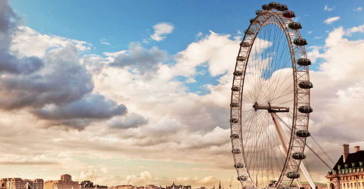 London: App-Based Walking Tour with 30 Stops - Key things that make this tour work