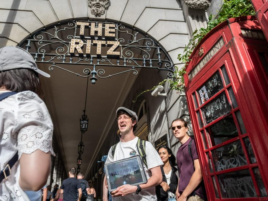 London: Big Ben, Churchill War Rooms & Buck'ham Palace Tour - Westminster Walk: Trafalgar Square, Whitehall, and the Photo-Friendly Stops