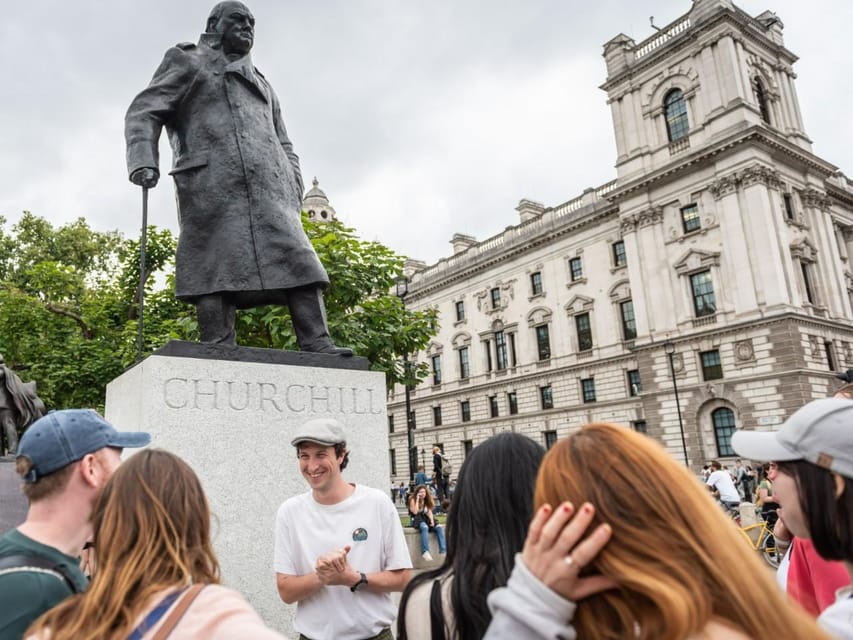 London: Big Ben, Churchill War Rooms & Buck'ham Palace Tour - Westminster Abbey Stop: Why This One Matters on a Walking Day