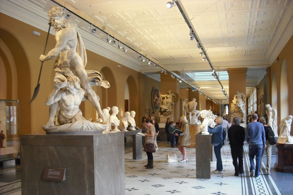 London: British Museum Highlights Guided Small Group Tour - Lewis Chessmen and the Oxus Treasure: Big Finds That Explain Survival