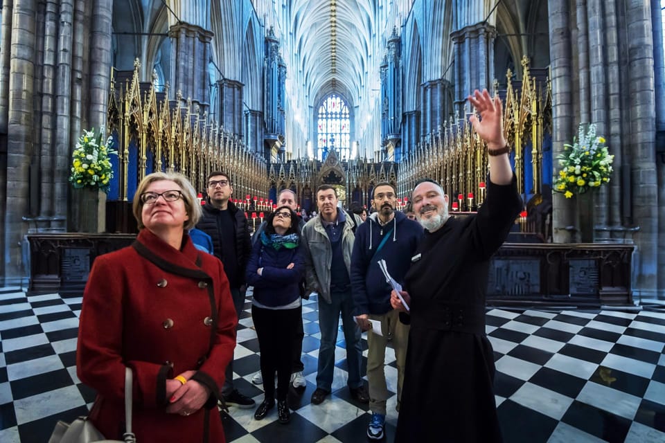 London: Buckingham, Big Ben & Westminster Abbey Tour - Changing of the Guard at Buckingham Palace or Horse Guards Parade