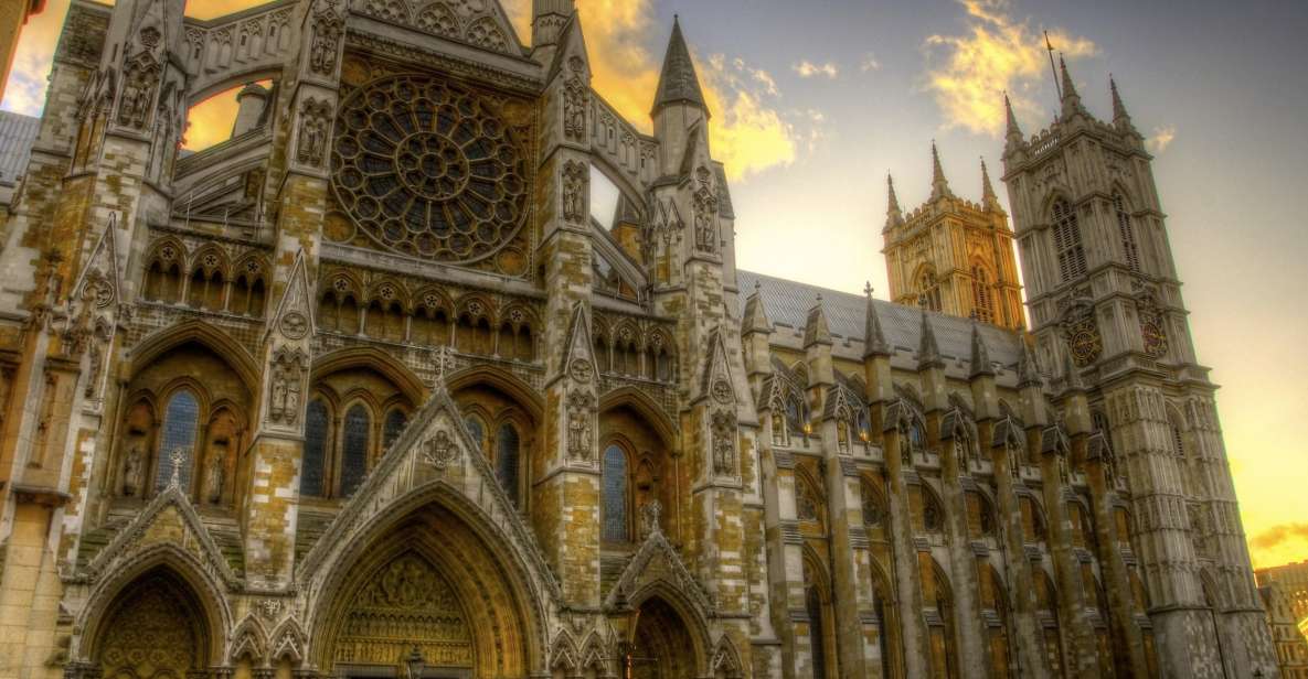 London: Buckingham Palace, Westminster Abbey & Big Ben Tour - Green Park to Buckingham Palace: a guided royal photo stop