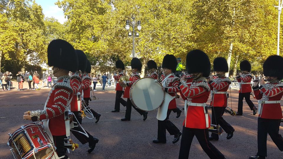 London: Buckingham Palace, Westminster Abbey & Big Ben Tour - Starting outside The Ritz: meeting point and finding your group
