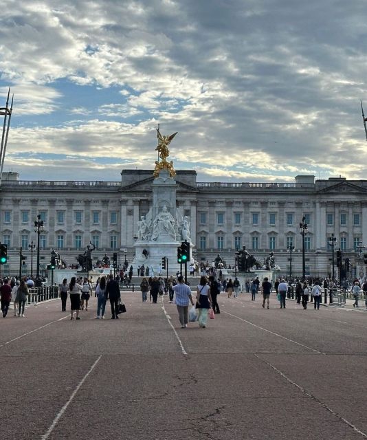 London: Buckingham Palace & Westminster Guided Walking Tour - Key things to know before you go