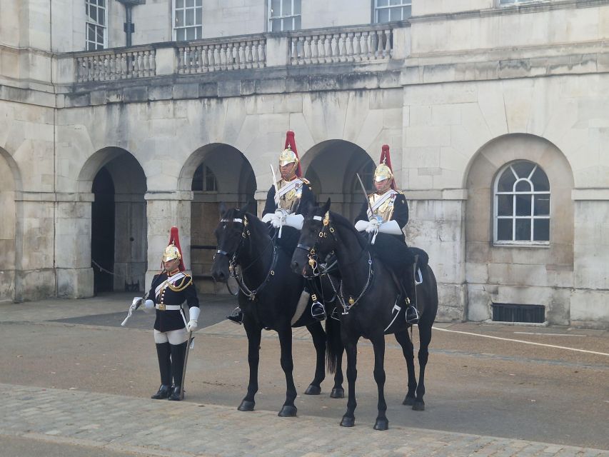 London by taxi: Highlights Tour in a real London Black Cab. - Leadenhall Market, Wapping’s Old-Sail Stories, and Greenwich Vistas