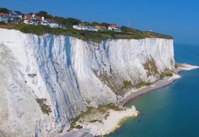 London: Canterbury Cathedral, Dover Castle, and White Cliffs - Getting there and back: meeting point and what the ride feels like