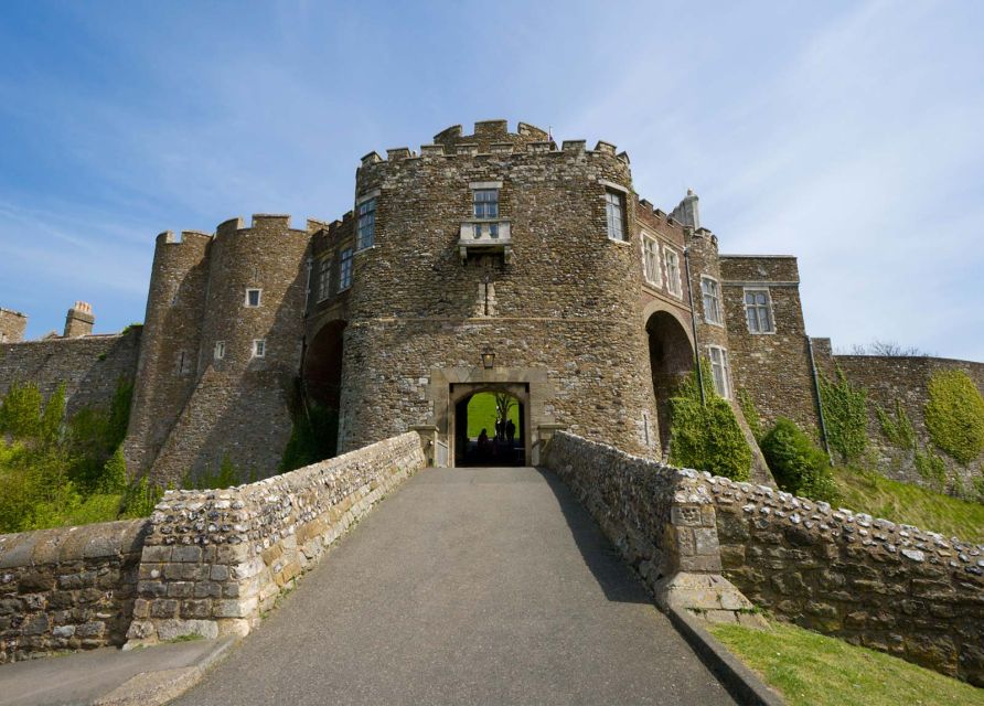 London: Canterbury Cathedral, Dover Castle, and White Cliffs - Pace and group rhythm: plenty of time to breathe, but don’t expect all-day wandering