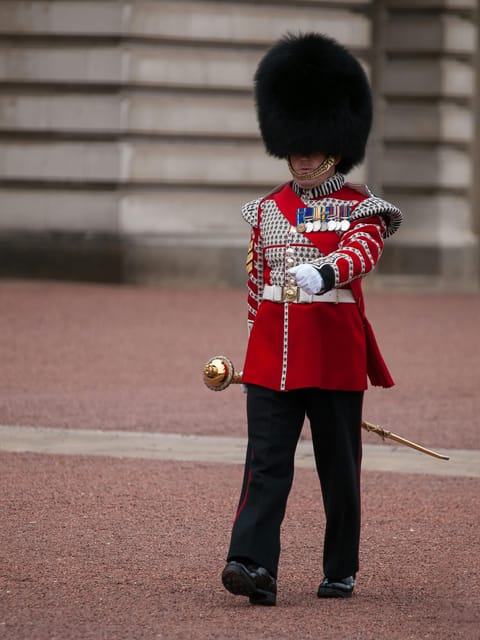 London: Changing of the Guard Experience and Landmarks Tour - Westminster: Big Ben and Westminster Abbey to close strong