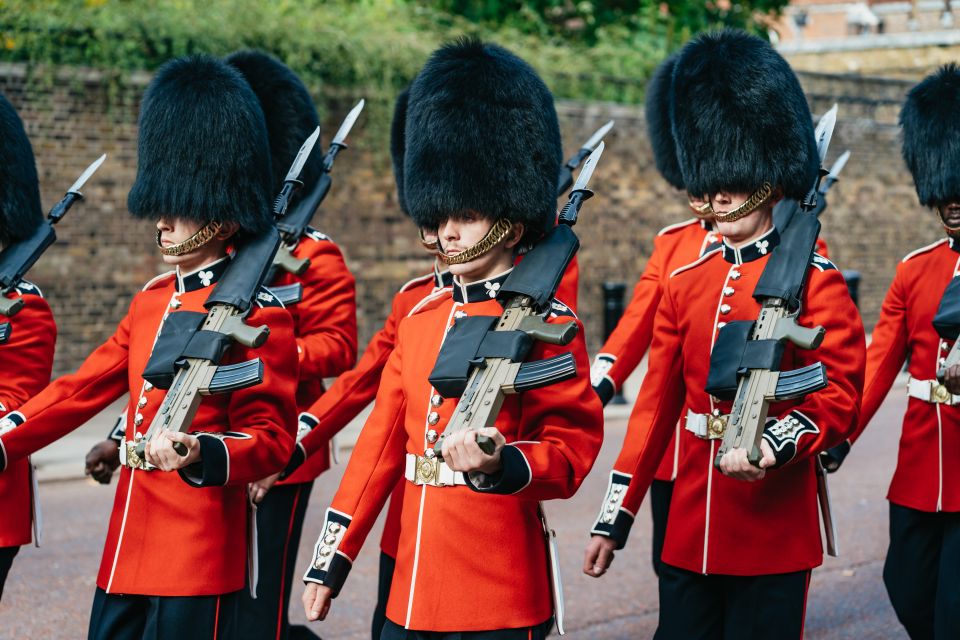London: Changing of The Guard Tour - Price and Value: What You’re Really Paying For at $15
