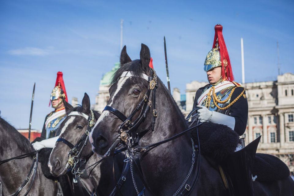 London: Changing of the Guard Walking Tour - Key highlights at a glance