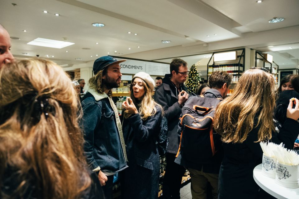 London: Cheese Walking Tour with Tastings - QUIZtro Formaggio: turning cheese trivia into a team game