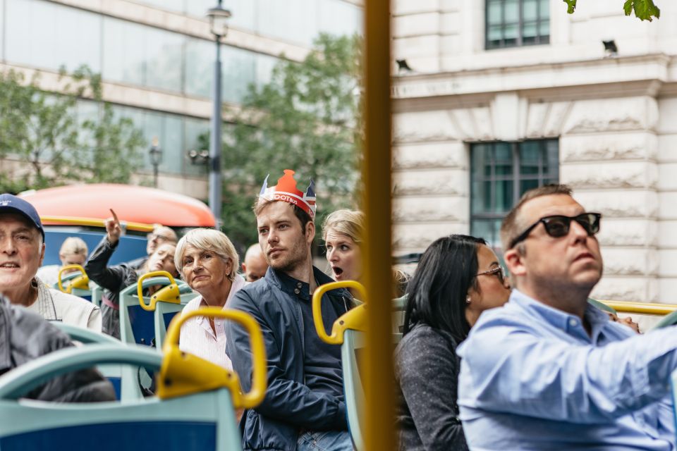 London: Children's Open Top Bus Tour - Meeting at 24 Royal Opera Arcade: show up early, then relax