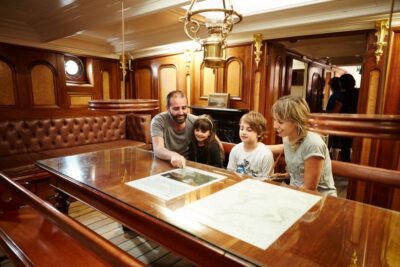 London: Entrance Ticket to the Cutty Sark - Main deck to the wheel: the best hands-on feeling on the ship