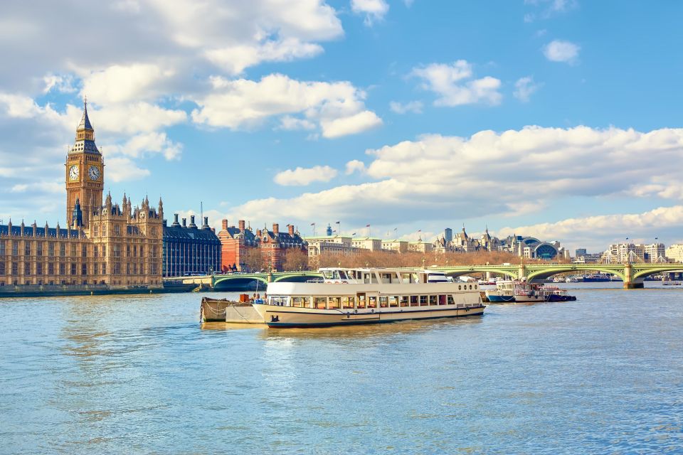 London: Full-Day London Bus Tour - Getting bearings on London’s big sights from the bus