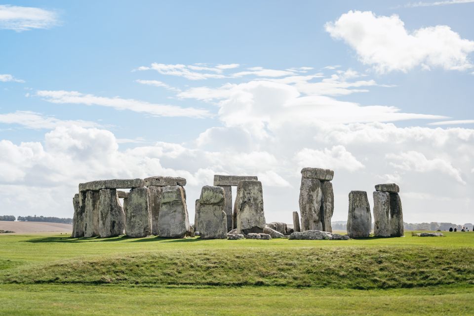 London: Full-Day Windsor, Stonehenge, and Oxford Tour - What You Get for Around $120: Value That Actually Adds Up
